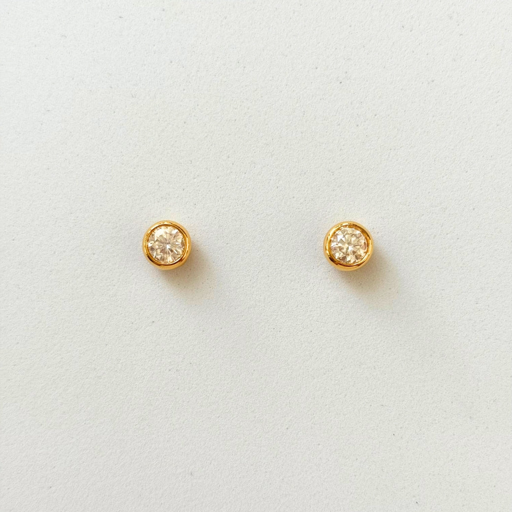 Moissanite Bezel Stud Earrings 18K Gold Plated